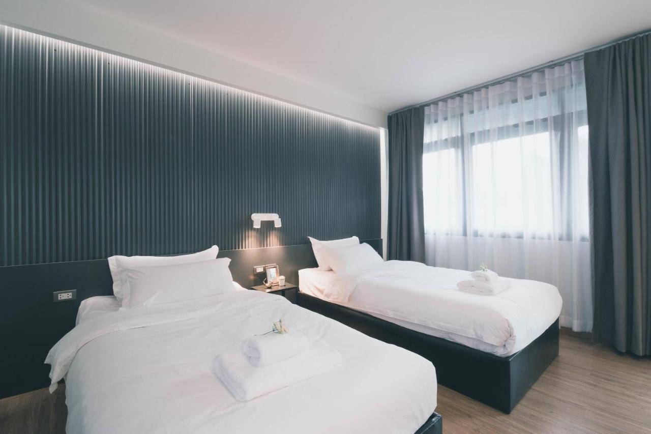41Cafetel Hostel Bangkok Ngoại thất bức ảnh