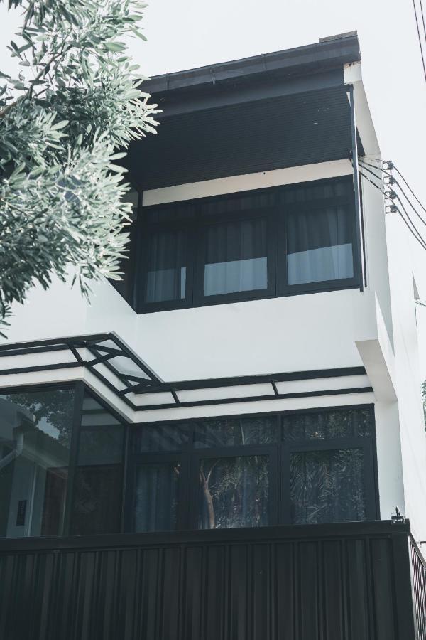 41Cafetel Hostel Bangkok Ngoại thất bức ảnh