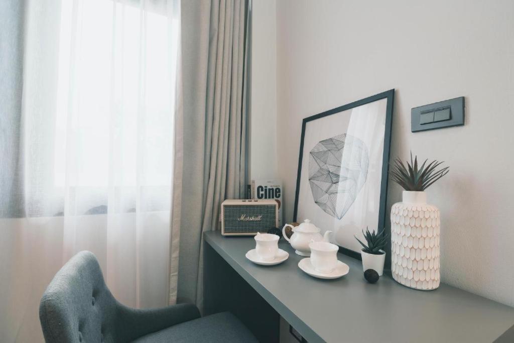 41Cafetel Hostel Bangkok Ngoại thất bức ảnh